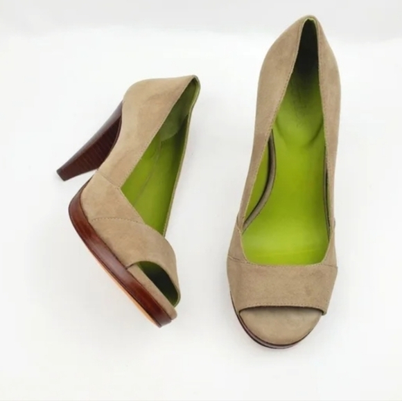 Boden Real Leather Taupe Heel Pumps Size 38/8 - Picture 1 of 10